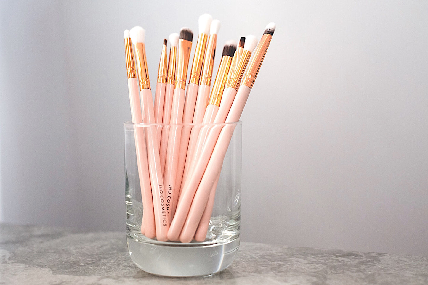 ESSENTIAL EYE 9-BRUSH KIT